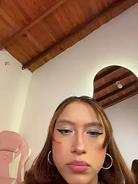 Snapshot of Alison_Ivanova chatting on 02/19/26, 03:47 Alison Ivanova online show from 02/19/26, 03:47