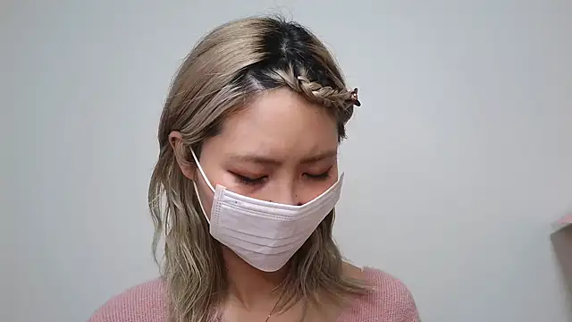 yumi0025 online show from 02/06/26, 01:23