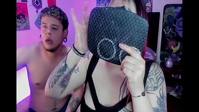 Snapshot of lunaa_rayy420 chatting on 02/14/26, 04:13 lunaa rayy420 online show from 02/14/26, 04:13