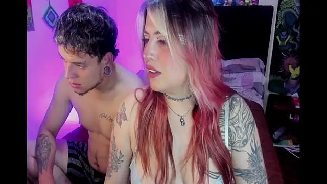 Snapshot of lunaa_rayy420 chatting on 02/19/26, 03:58 lunaa rayy420 online show from 02/19/26, 03:58