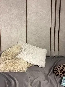 lilithdya online show from 04/12/26, 01:09