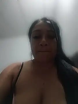 Katysaez online show from 06/12/26, 05:16