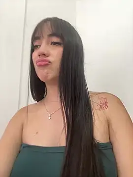 Melody rousse   online show from 02/11/26, 07:36