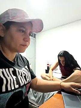 ketty Riley online show from 02/08/26, 08:45