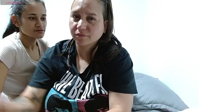 ketty Riley online show from 02/02/26, 06:34