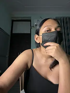 Snapshot of RadhikaHotty chatting on 05/04/26, 06:00 RadhikaHotty online show from 05/04/26, 06:00