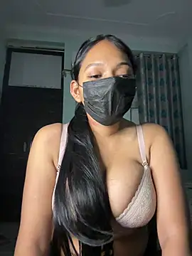 Snapshot of RadhikaHotty chatting on 04/28/26, 05:50 RadhikaHotty online show from 04/28/26, 05:50
