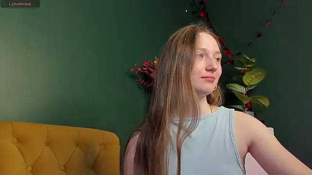 baby annn online show from 04/15/26, 03:23