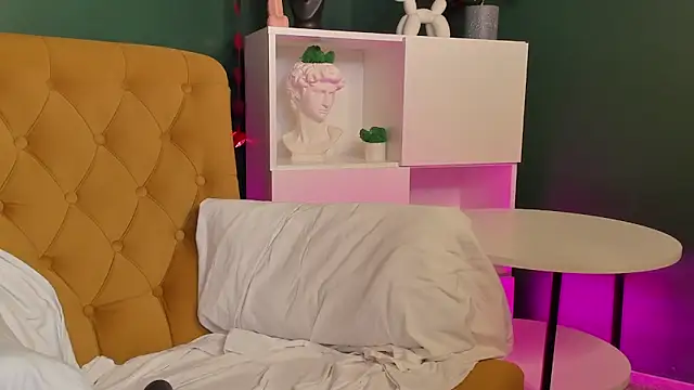 baby annn online show from 04/09/26, 06:19