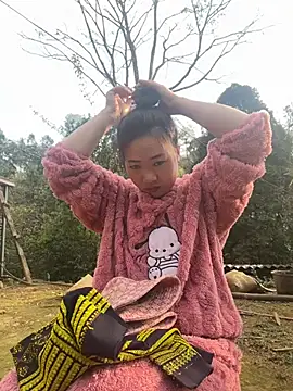 Snapshot of Lata-cute chatting on 03/01/26, 12:54 Lata-cute online show from 03/01/26, 12:54