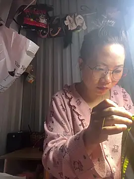 Snapshot of Lata-cute chatting on 02/27/26, 01:50 Lata-cute online show from 02/27/26, 01:50