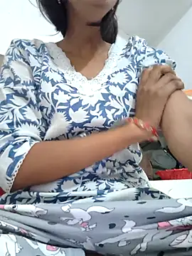 Cute-Natashaa online show from 05/05/26, 02:47