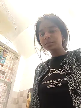 Snapshot of Cute-Natashaa chatting on 02/17/26, 03:48 Cute-Natashaa online show from 02/17/26, 03:48