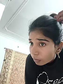 Cute-Natashaa online show from 03/07/26, 09:37