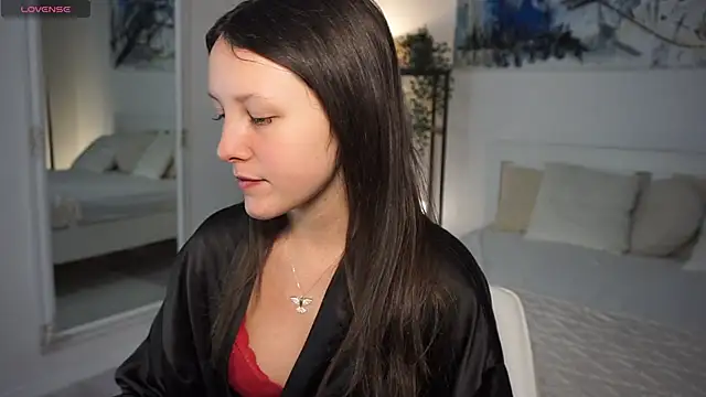 Miss sindy11 online show from 03/18/26, 08:17