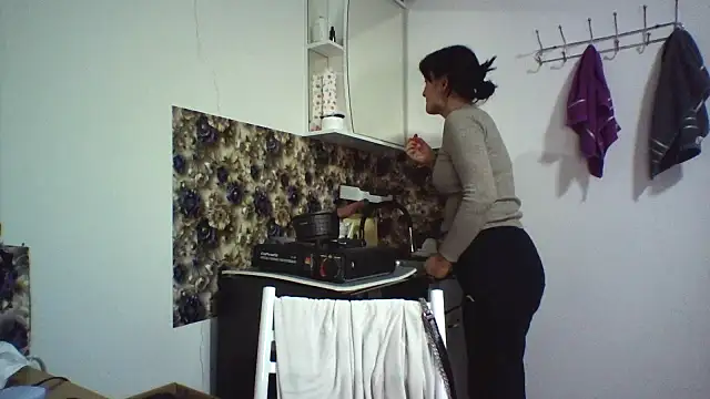 bella2322 online show from 02/10/26, 01:32