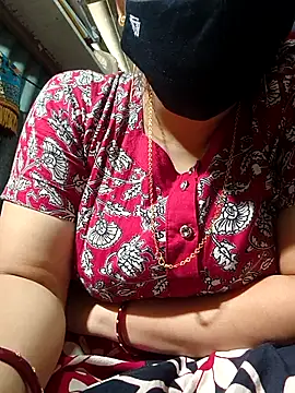 Snapshot of diyabannerjee chatting on 02/28/26, 03:28 diyabannerjee online show from 02/28/26, 03:28