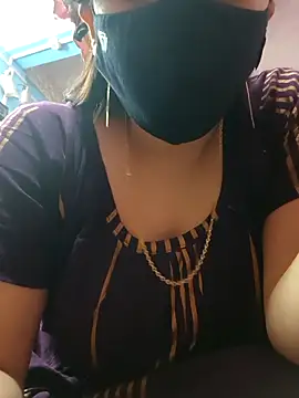 Snapshot of diyabannerjee chatting on 02/25/26, 02:23 diyabannerjee online show from 02/25/26, 02:23