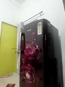 Hot-Tinaa online show from 02/25/26, 01:39