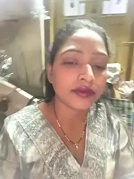 Hot-Tinaa online show from 02/11/26, 11:43