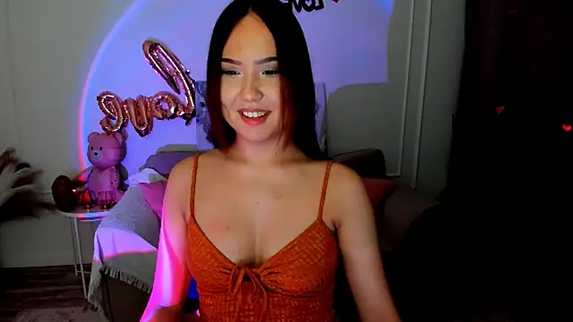 GlowMe online show from 02/20/26, 06:43