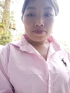 lia-coy online show from 04/06/26, 11:28