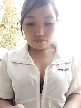 lia-coy online show from 04/13/26, 12:03