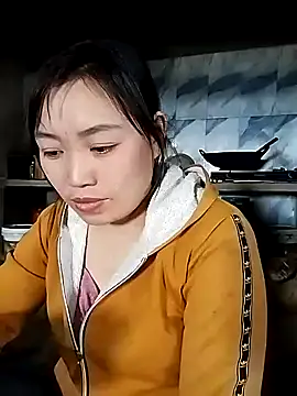 lia-coy online show from 02/20/26, 07:21