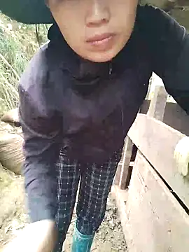 lia-coy online show from 02/14/26, 04:13