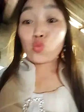 lia-coy online show from 03/24/26, 04:45