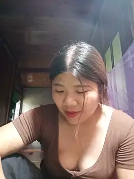 Snapshot of Lioe_koei chatting on 06/17/26, 05:29 Lioe koei online show from 06/17/26, 05:29