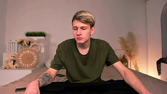 Volan Starts online show from 02/15/26, 04:13