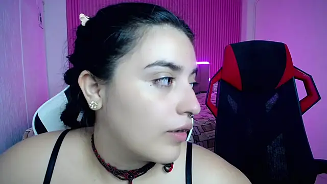 Snapshot of sonic_jess07 chatting on 06/07/26, 11:43 sonic jess07 online show from 06/07/26, 11:43