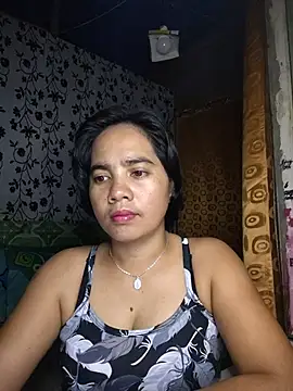 Snapshot of LoveSammantha24xxx chatting on 05/18/26, 02:55 LoveSammantha24xxx online show from 05/18/26, 02:55