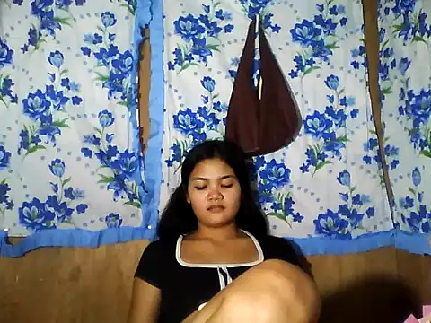 PinaySkinnyJust18 online show from 05/09/26, 12:25