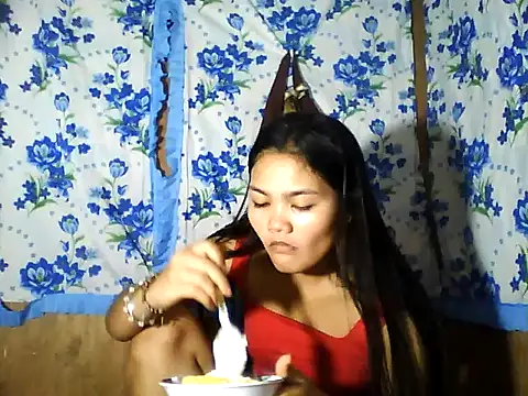 PinaySkinnyJust18 online show from 04/29/26, 03:54