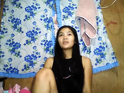 PinaySkinnyJust18 online show from 06/02/26, 10:21