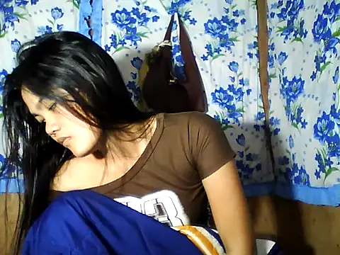 PinaySkinnyJust18 online show from 04/27/26, 10:19