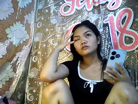 PinaySkinnyJust18 online show from 02/19/26, 10:18