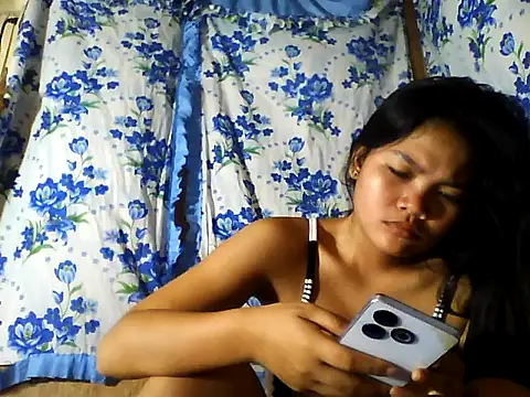 Snapshot of PinaySkinnyJust18 chatting on 07/08/26, 09:59 PinaySkinnyJust18 online show from 07/08/26, 09:59