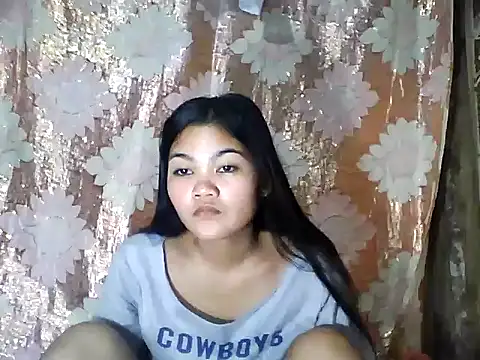 PinaySkinnyJust18 online show from 03/19/26, 09:48