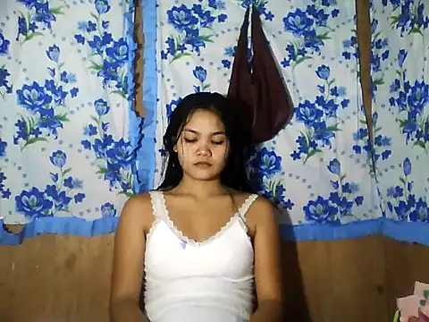 PinaySkinnyJust18 online show from 05/12/26, 02:23