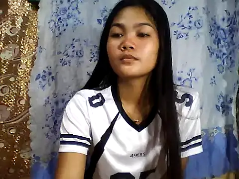 PinaySkinnyJust18 online show from 02/02/26, 10:42