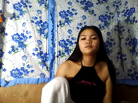 PinaySkinnyJust18 online show from 04/02/26, 08:59