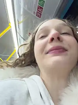 outside rosy online show from 04/27/26, 08:40