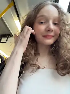 outside rosy online show from 03/30/26, 04:08