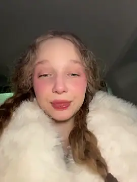 outside rosy online show from 03/03/26, 04:03