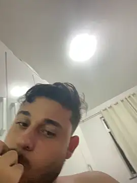 peuba12 online show from 03/19/26, 12:43