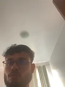 peuba12 online show from 03/09/26, 12:41