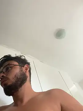 peuba12 online show from 03/11/26, 12:10